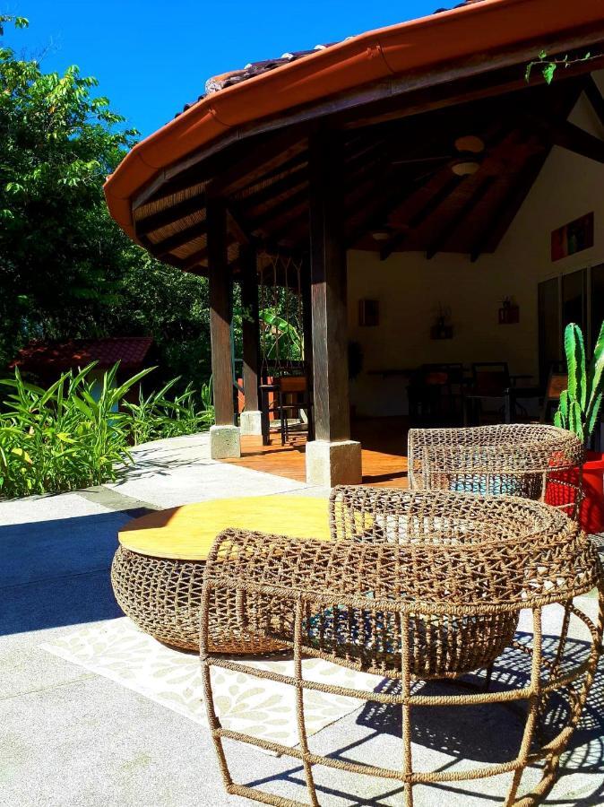 Casa Mapache Hotell Tamarindo Exteriör bild